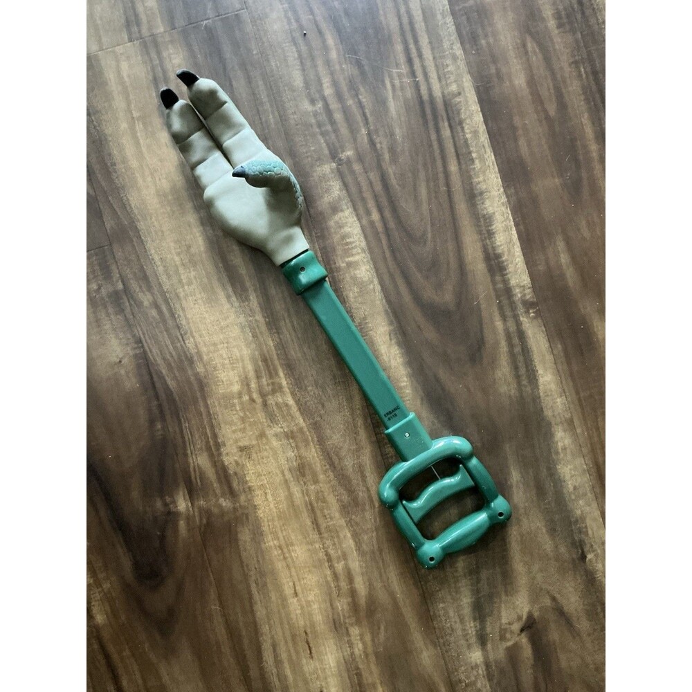 2014 Imperial Dinosaur Hand Grabber | Green Textured 3 Fingered Hand | Works
